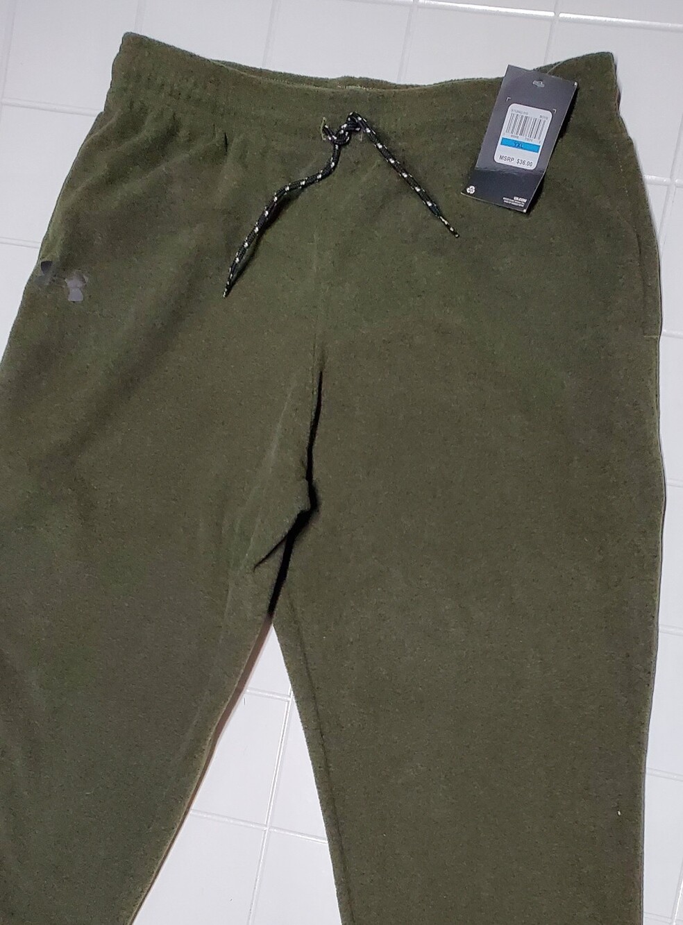 NWT Under Armour Boys Olive Green Fleece Jogger Pants Youth YXL